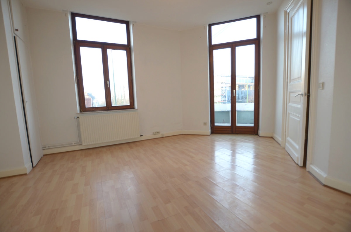 Galerie de Très bel appartement 1 chambre avec terrasse!