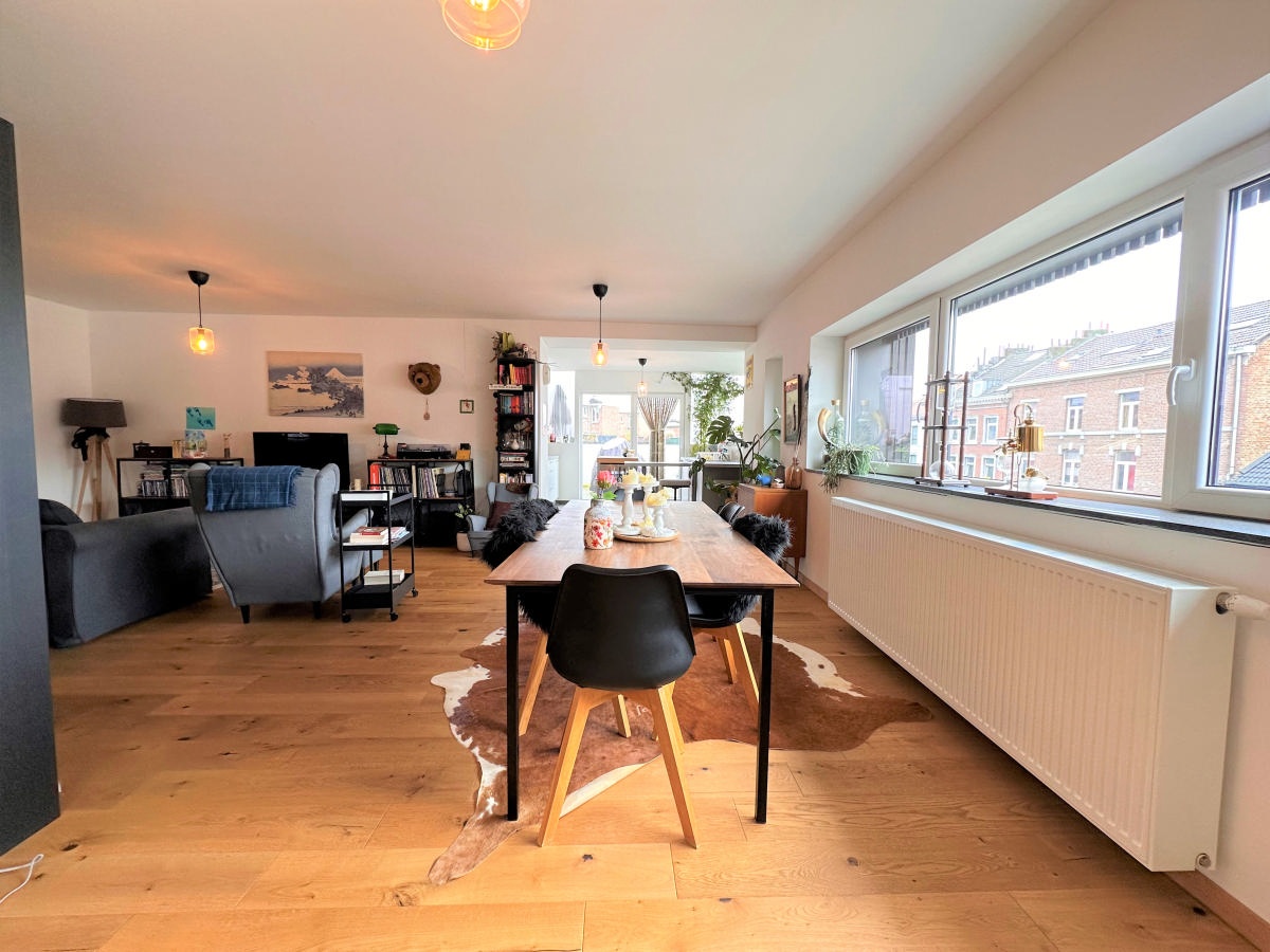 Galerie de Verviers avenue Mullendorf : appartement lumineux de 2 chàc