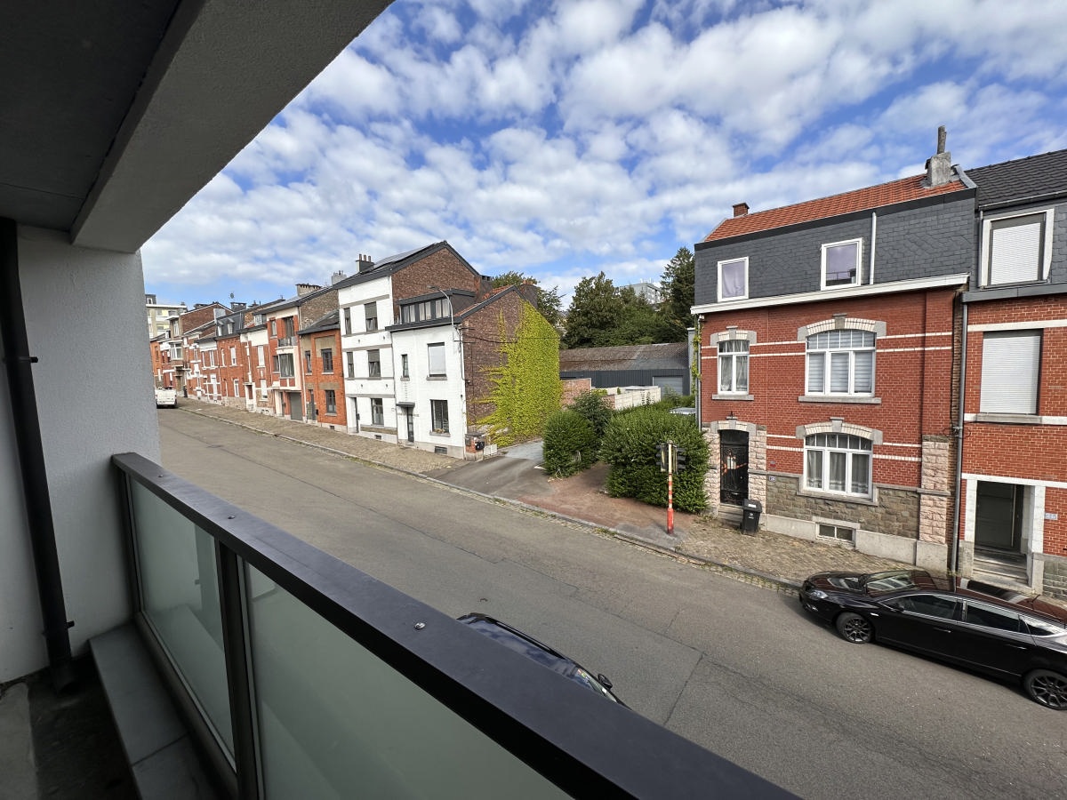 Galerie de Superbe appartement 3 chambres à louer aux limites d'Heusy