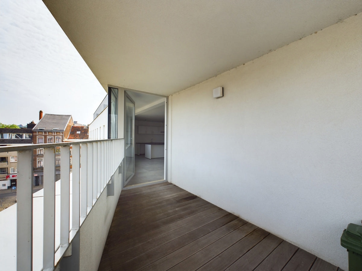 Galerie de SUperbe appartement à louer sur Verviers