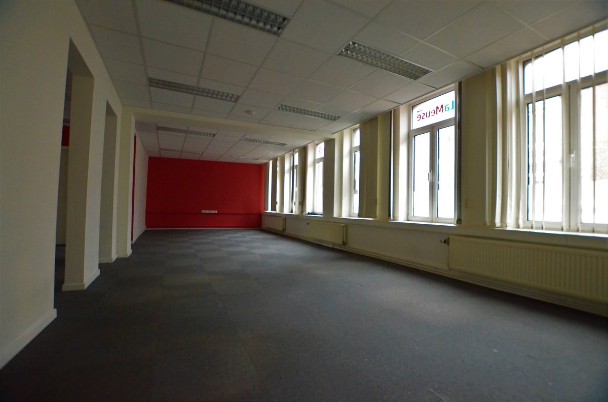 Galerie de Bureaux à louer dans le centre de Verviers