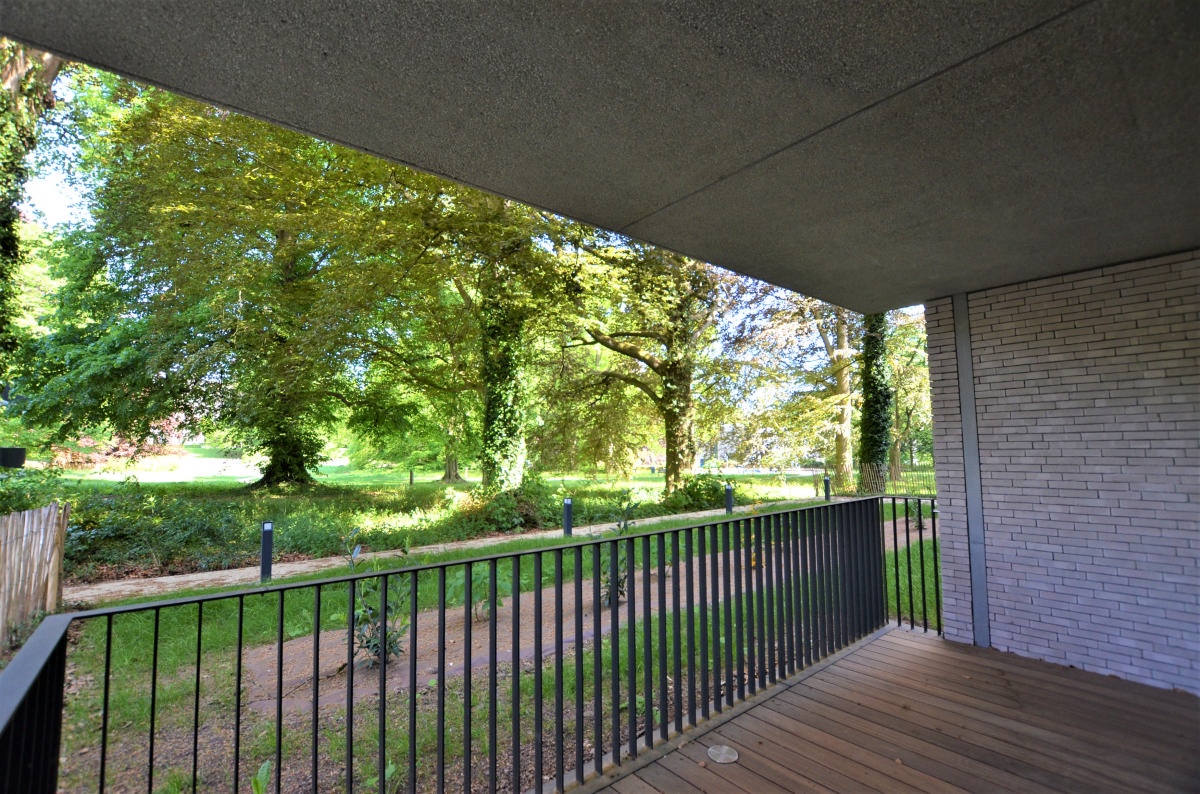 Galerie de Superbe rez-de-chaussée à louer dans le domaine du Parc à Heusy.