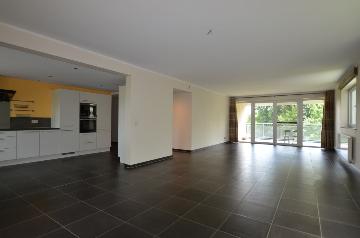 Galerie de SPA,  Balmoral - Appartement 1er étage de 135 m2