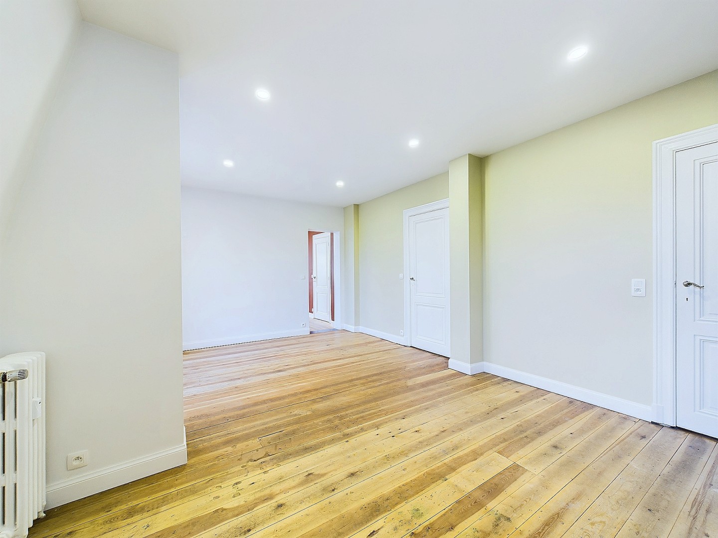 Galerie de Splendide appartement dans une maison de maître à Heusy