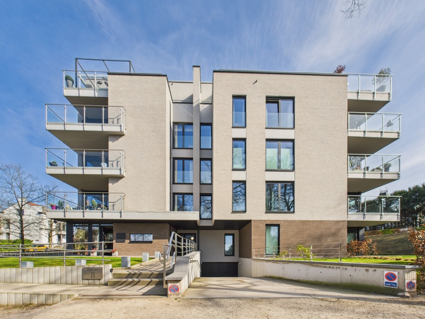 Galerie de Penthouse de haut standing à louer à Heusy
