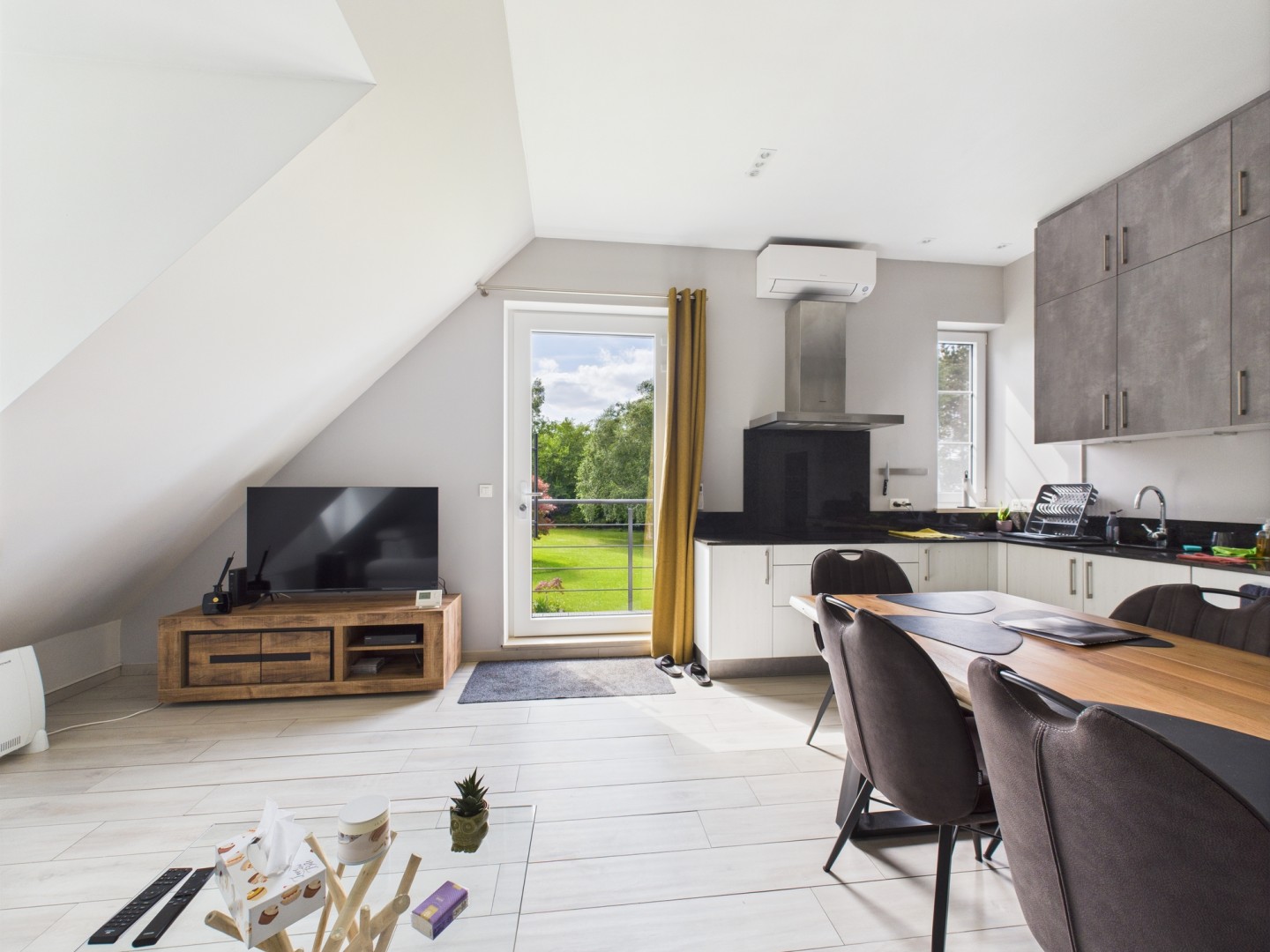 Galerie de Appartement deux chambres à louer à Saive