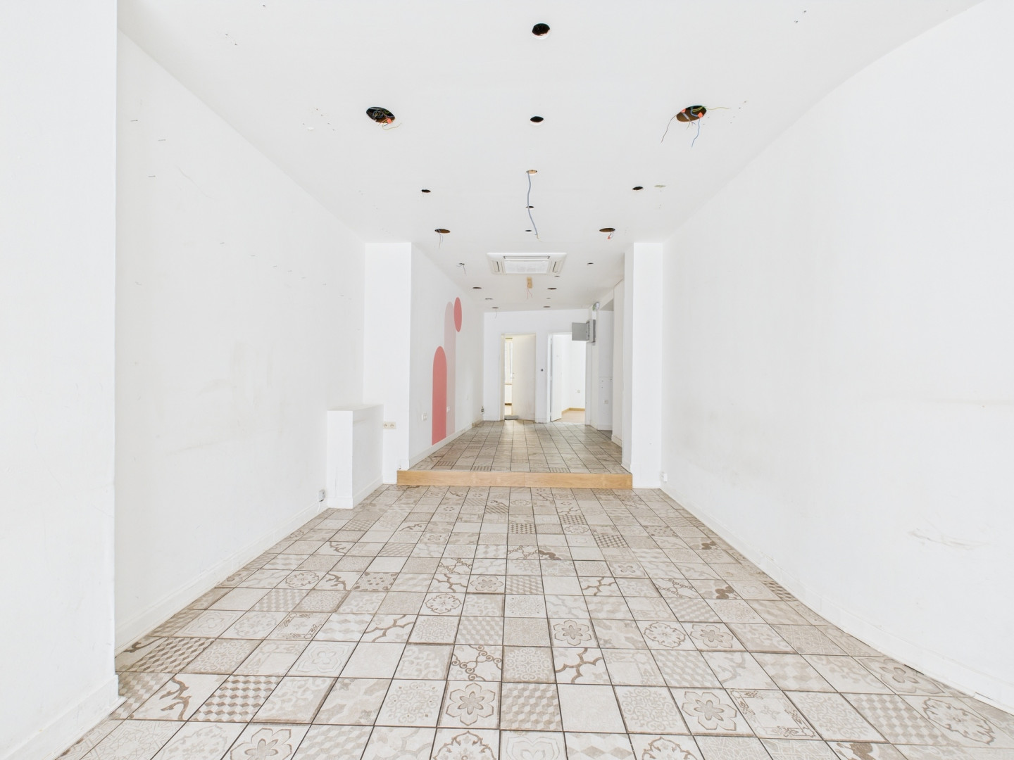 Galerie de Espace commercial au centre de Spa