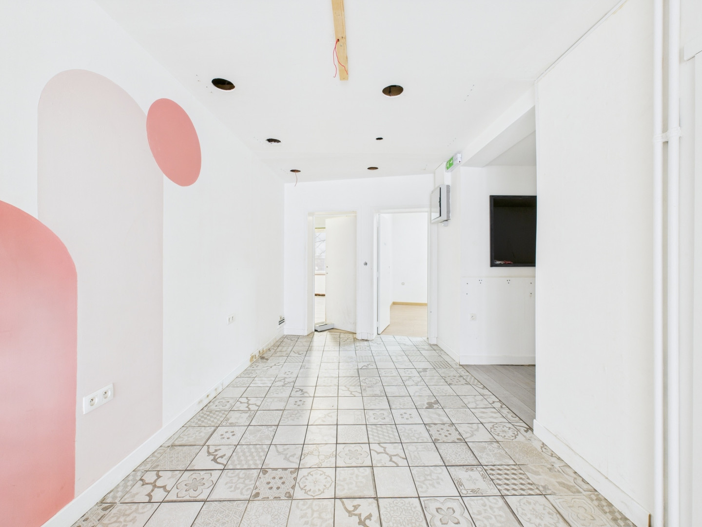 Galerie de Espace commercial au centre de Spa