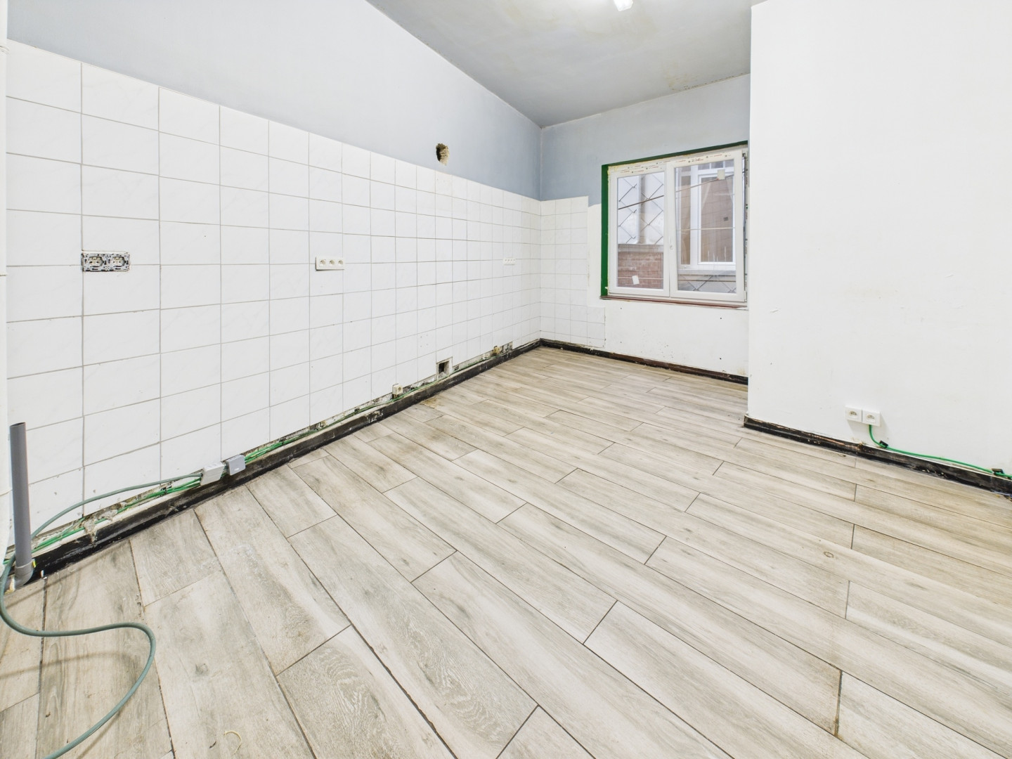 Galerie de Espace commercial au centre de Spa