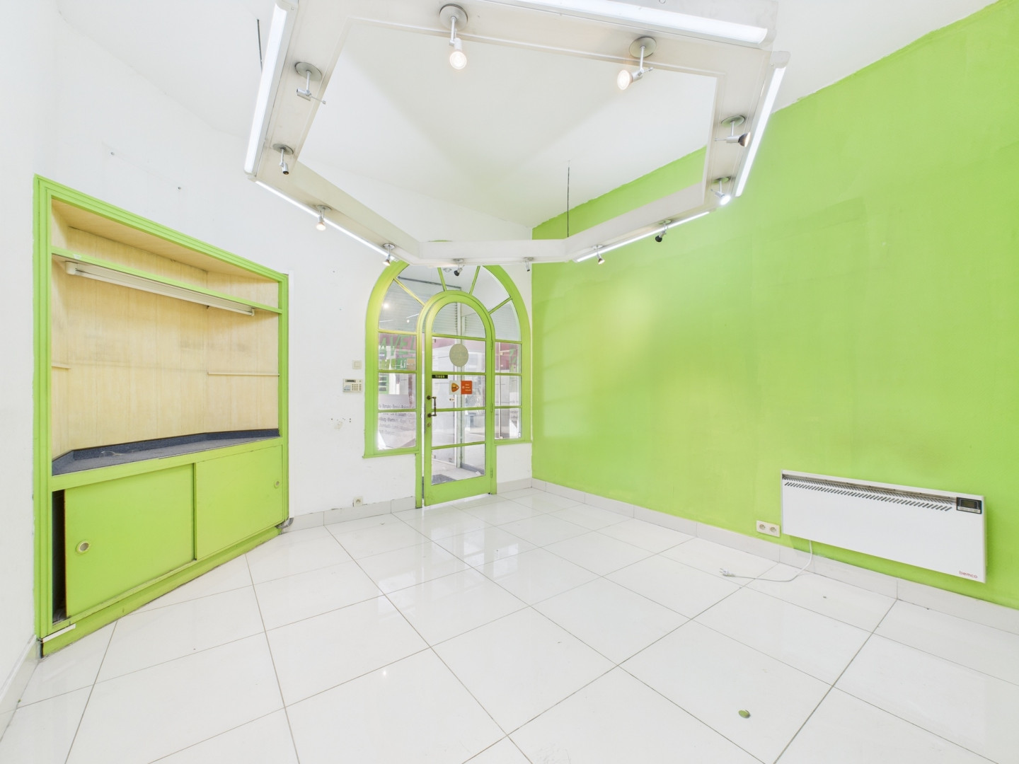 Galerie de Charmante surface commerciale à louer à Verviers