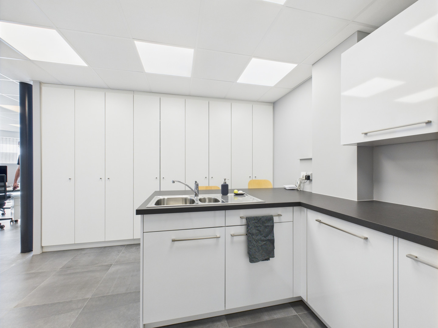 Galerie de Bureaux à louer à Tiège