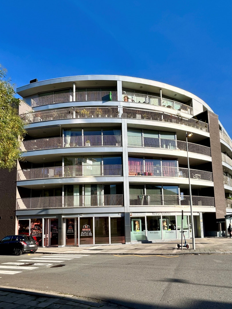 Galerie de Magnifique appartement idéalement situé à Liège