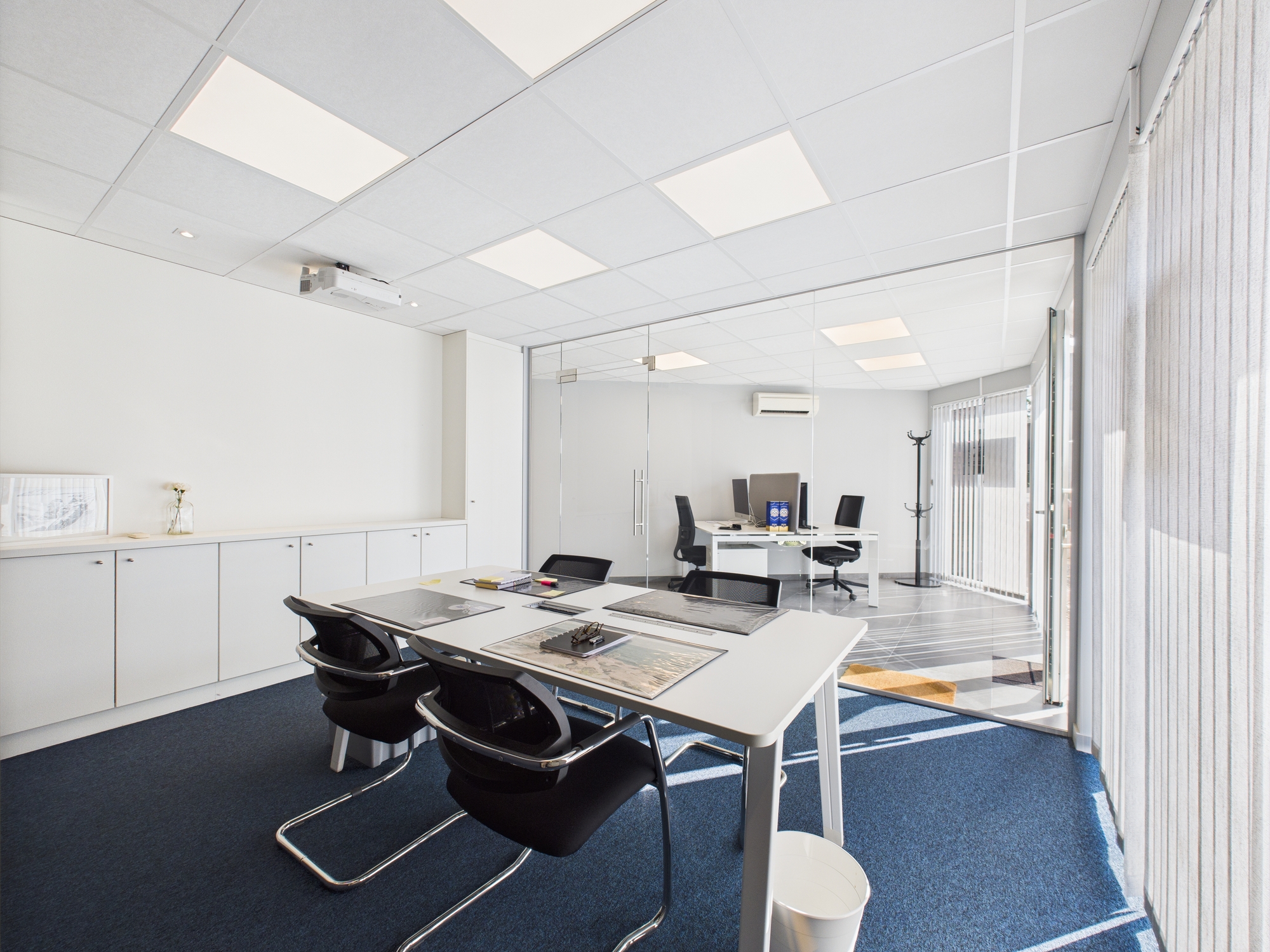 Galerie de Bureaux à louer à Tiège