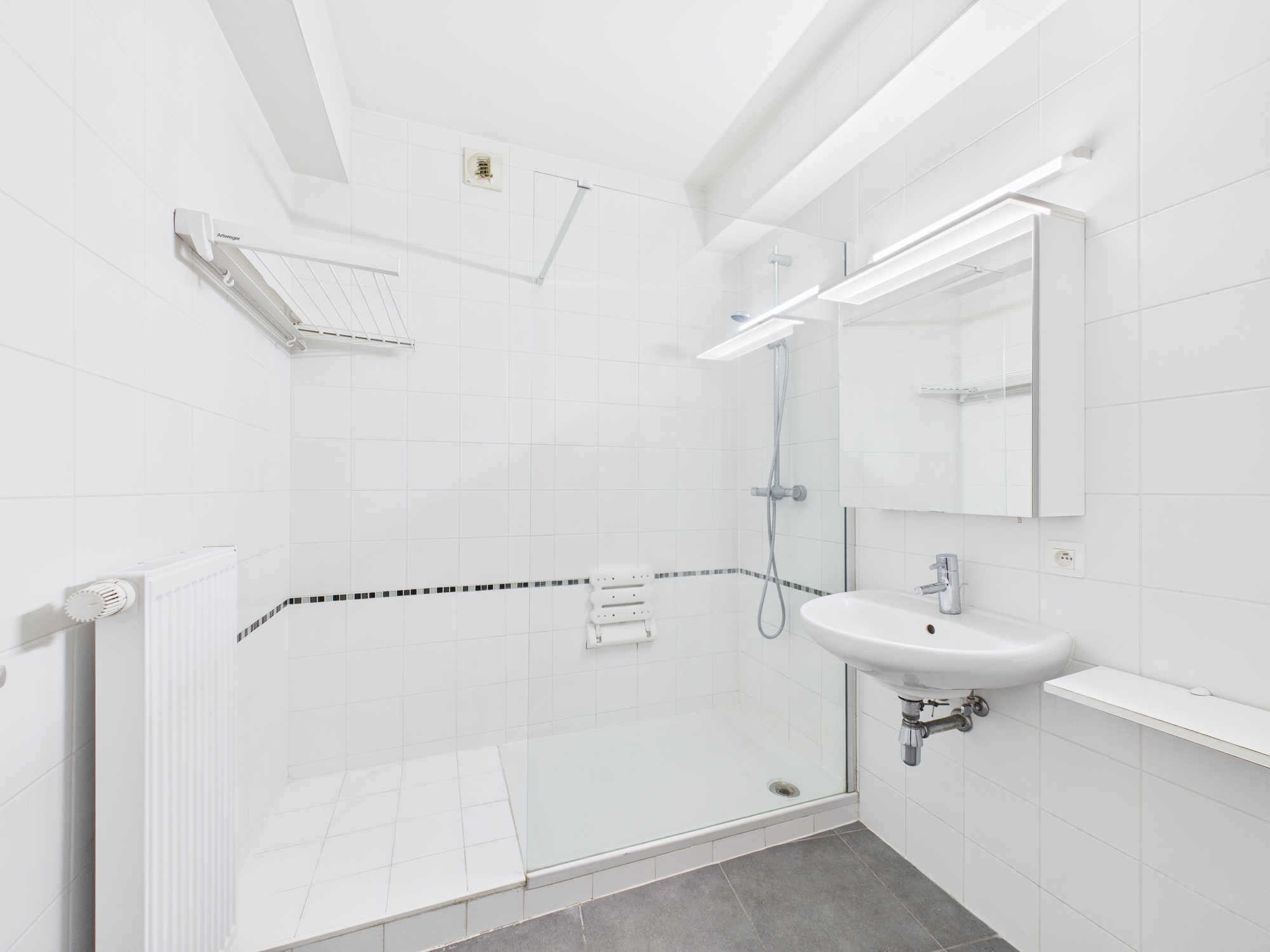 Galerie de Magnifique appartement idéalement situé à Liège