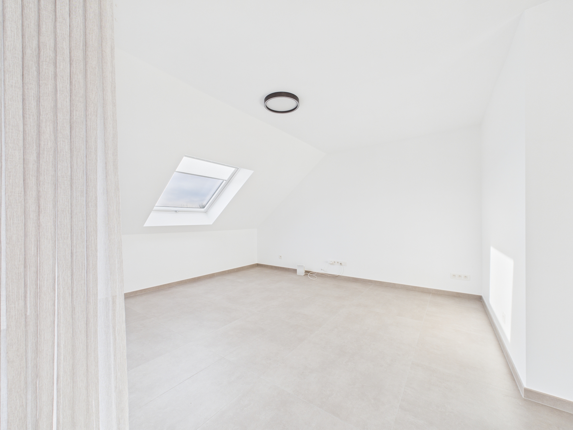 Galerie de 4.2 BT16 Splendide appartement 2 chambres à Balmoral