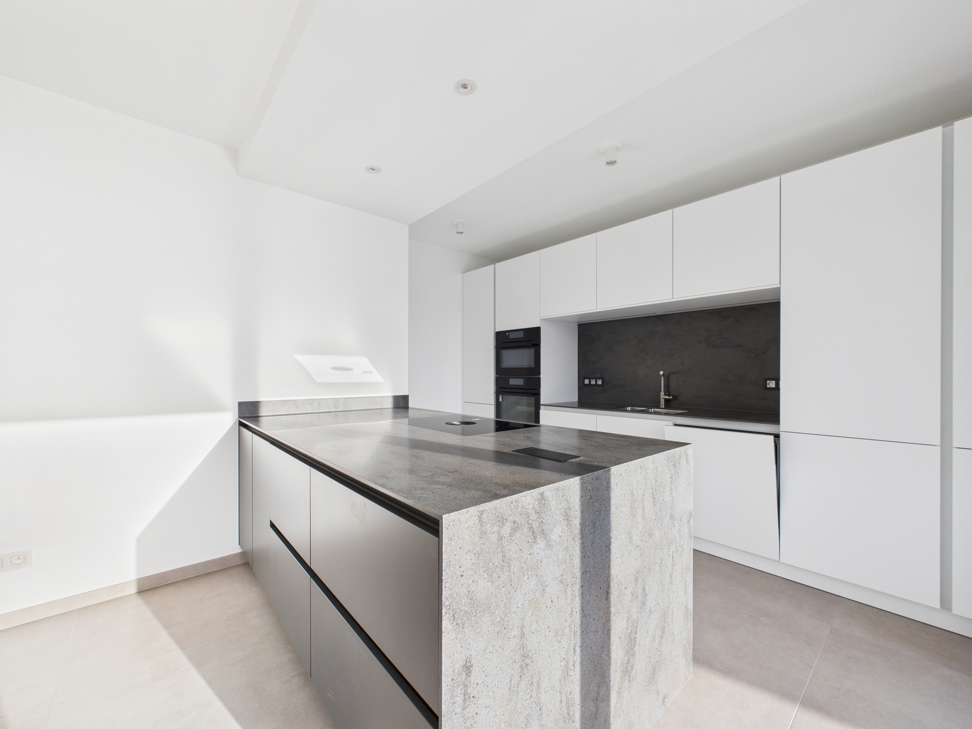 Galerie de 4.2 BT16 Splendide appartement 2 chambres à Balmoral