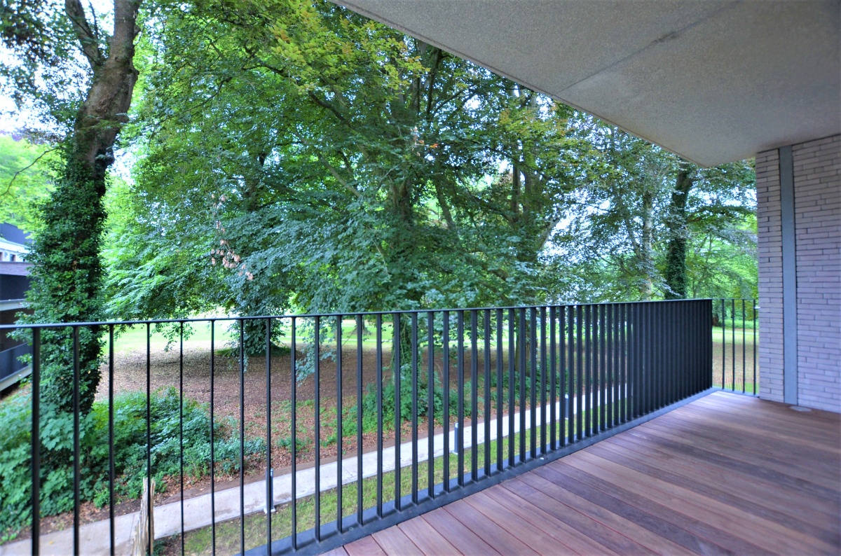 Galerie de Superbe appartement neuf à louer