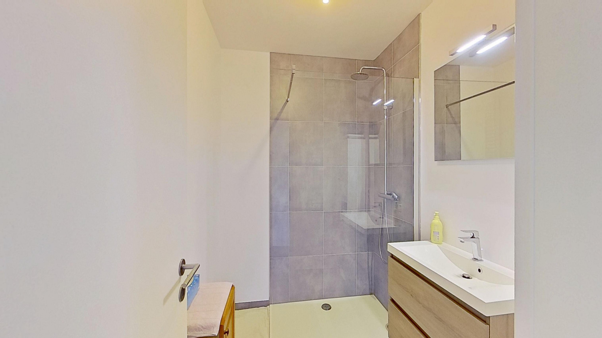 Galerie de L 2321 Appartement 2 ch dans la résidence : Les Crêtes de Balmoral!