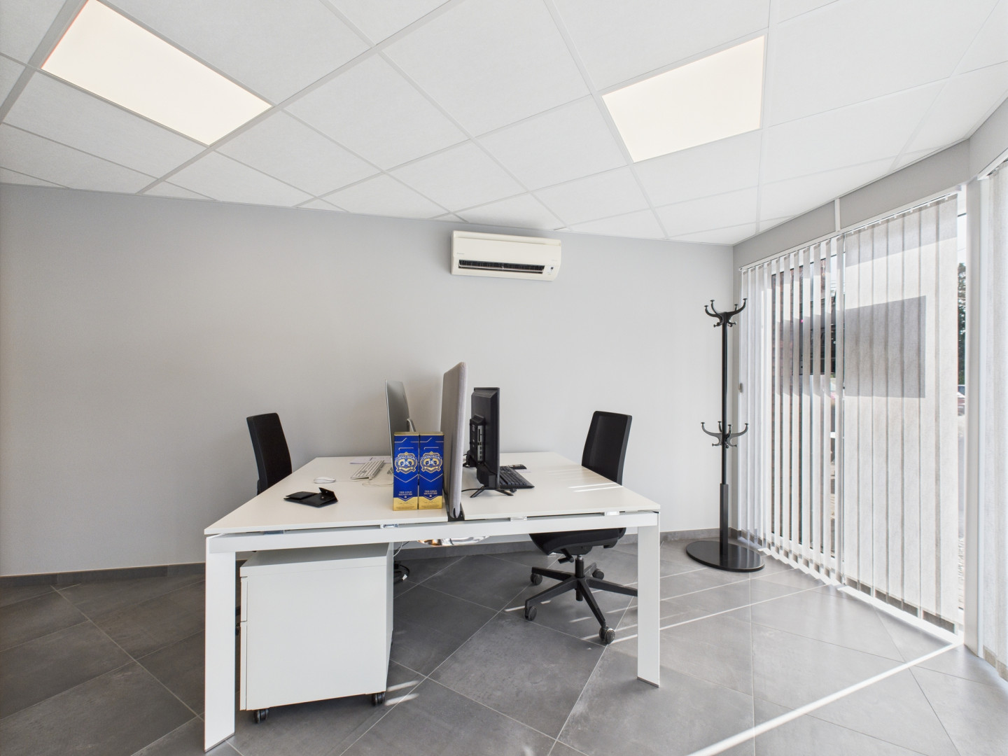 Galerie de Bureaux à louer à Tiège