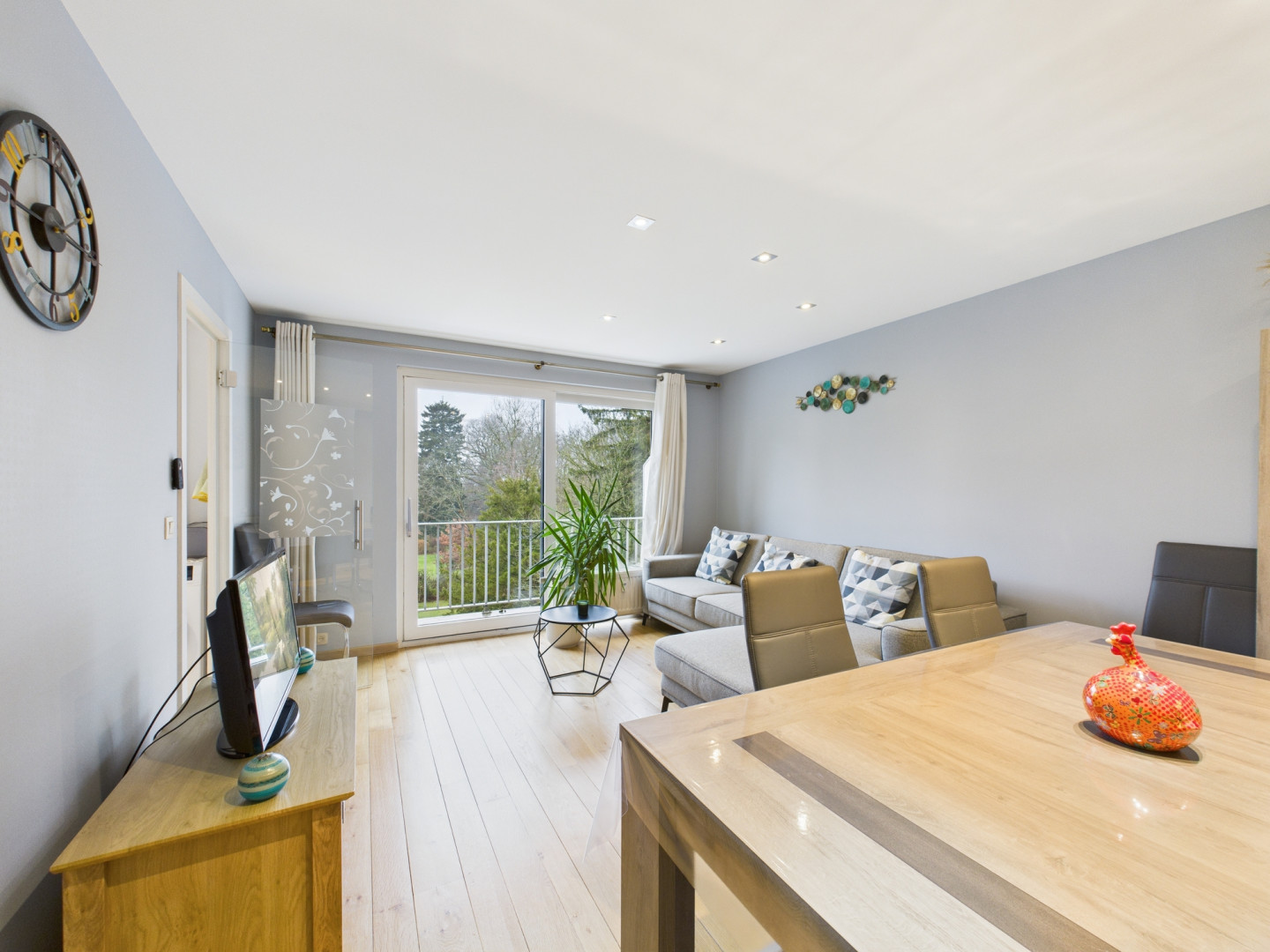 Galerie de HEUSY, avenue du Chêne - Bel appartement 1 chambre avec Balcon