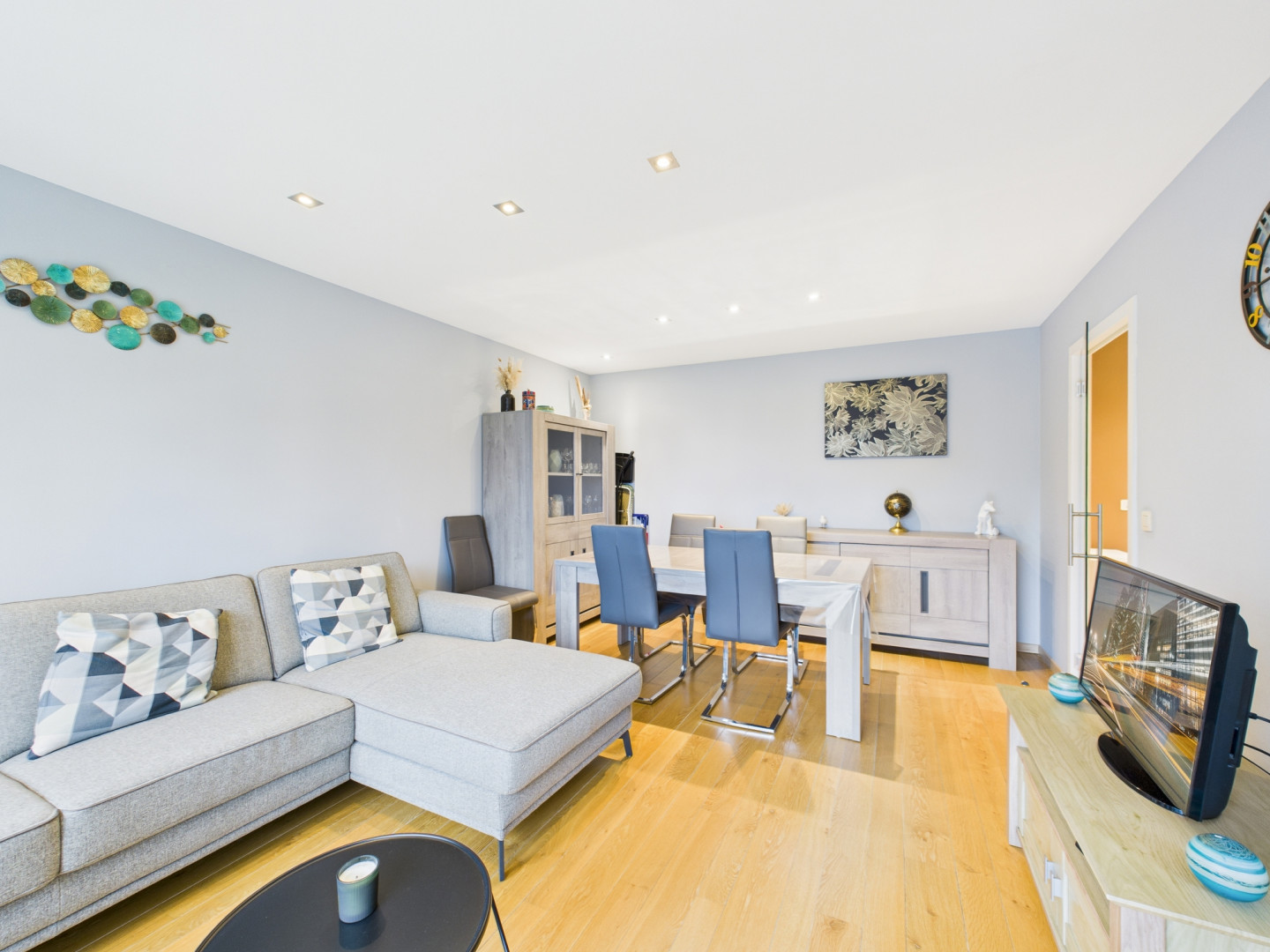 Galerie de HEUSY, avenue du Chêne - Bel appartement 1 chambre avec Balcon