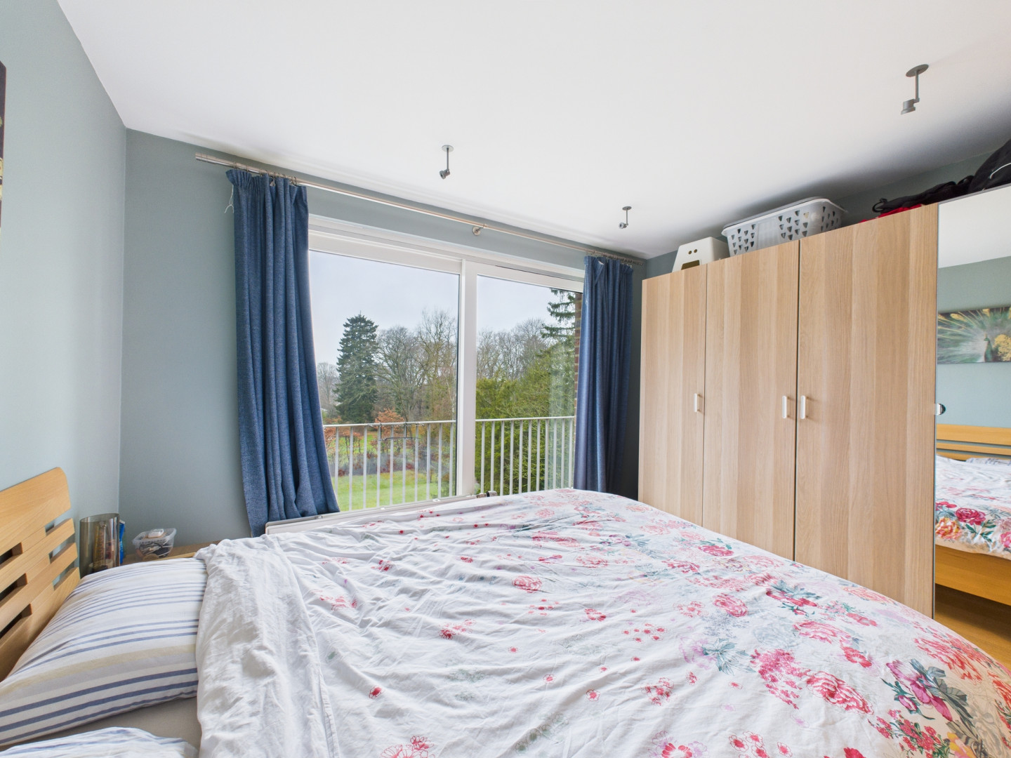 Galerie de HEUSY, avenue du Chêne - Bel appartement 1 chambre avec Balcon