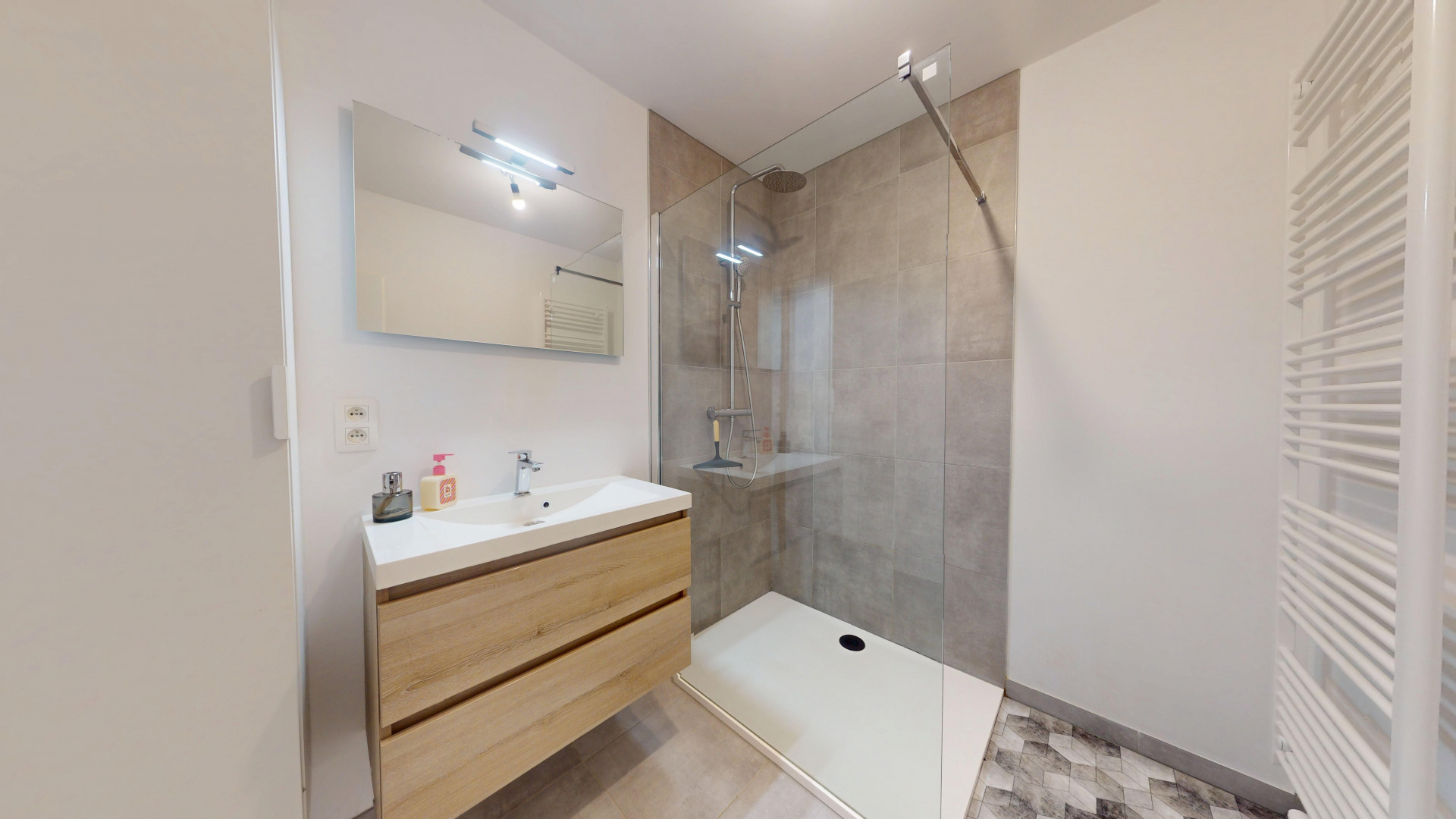 Galerie de Splendide appartement 2 chambres à Balmoral