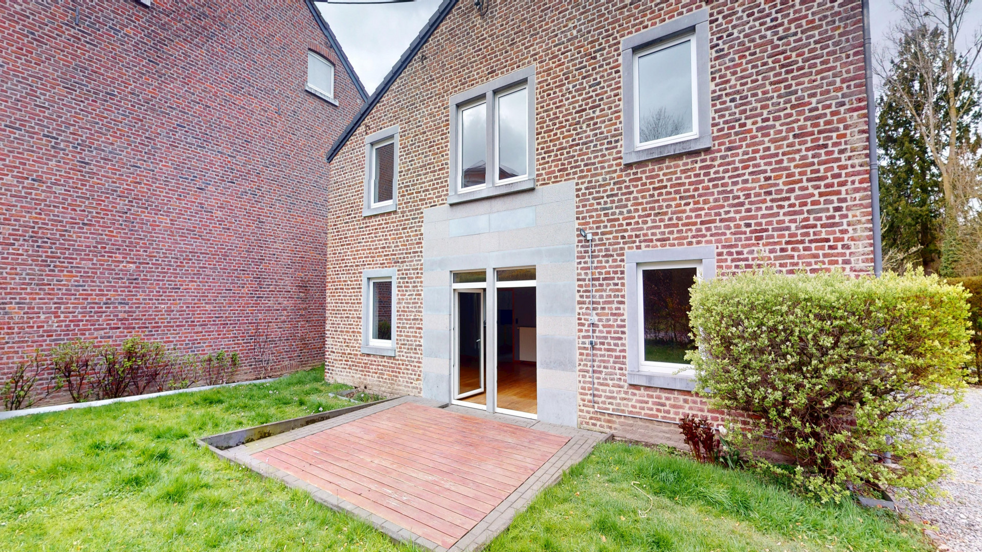 Galerie de Agréable maison à louer à Thimister