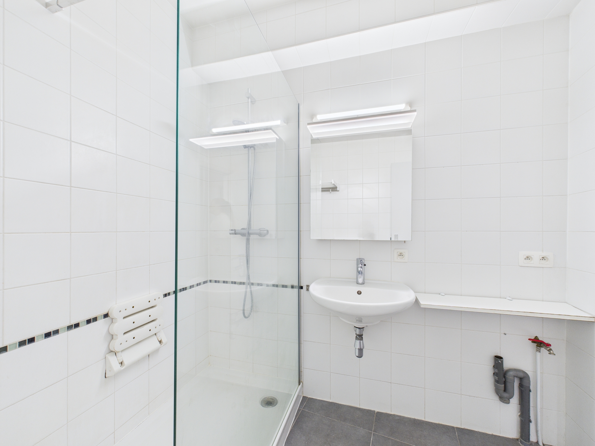 Galerie de Magnifique appartement idéalement situé à Liège