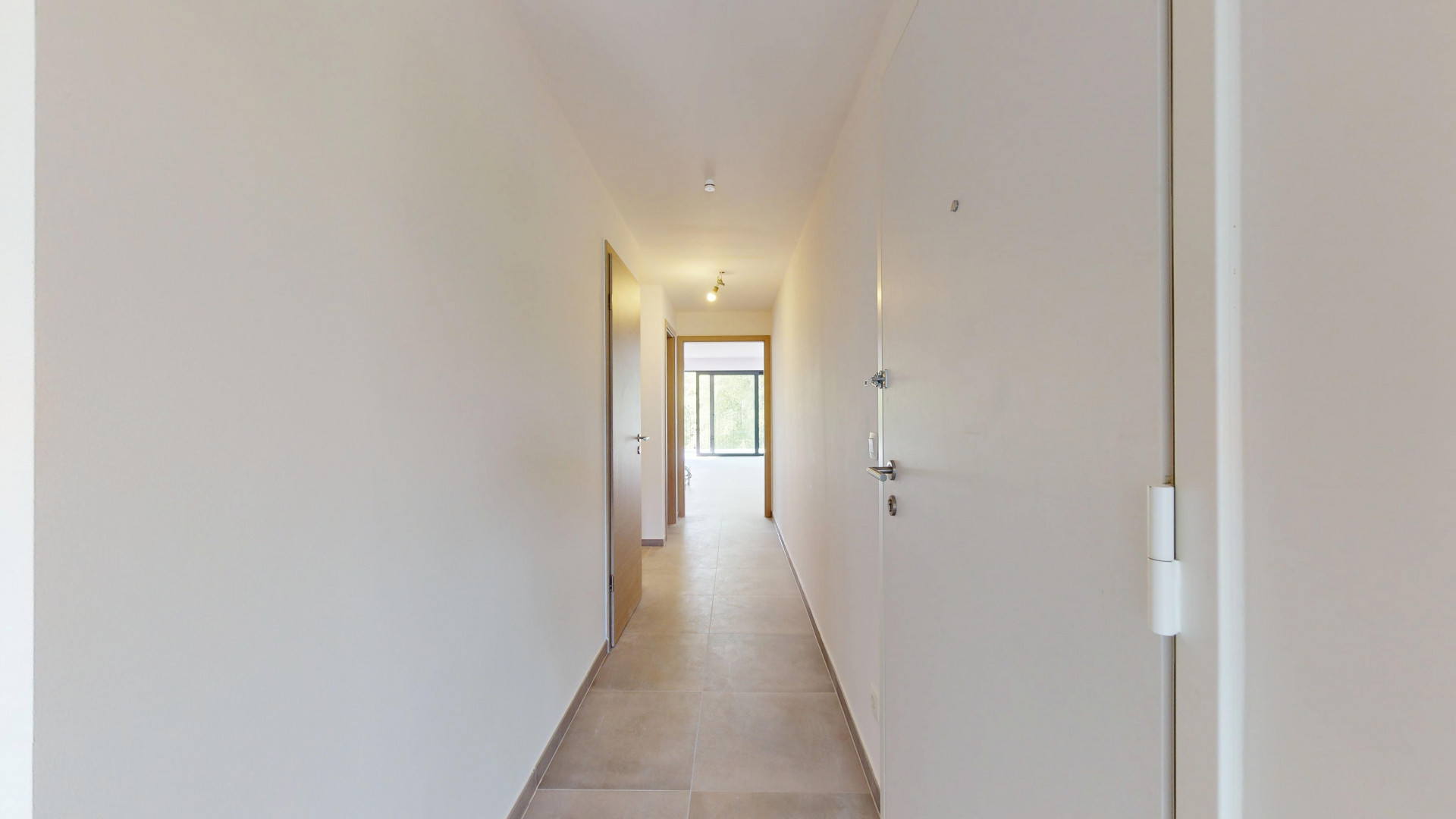 Galerie de Superbe appartement à louer à Balmoral