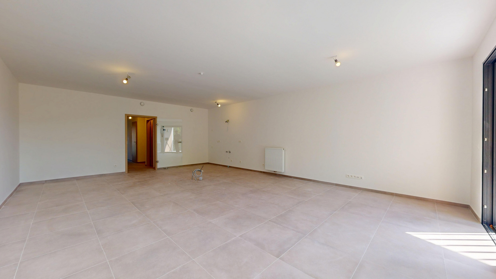 Galerie de Superbe appartement à louer à Balmoral