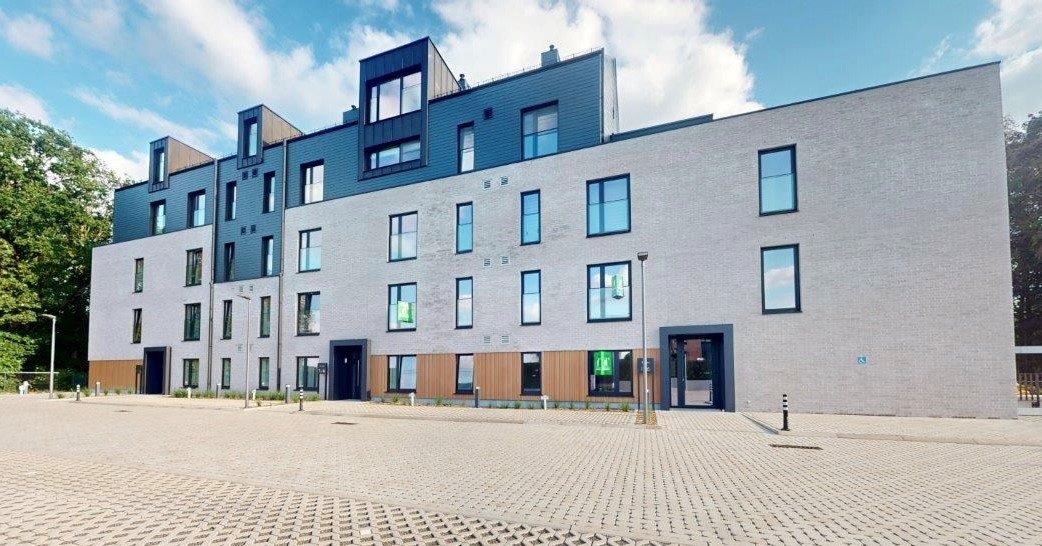 Galerie de Superbe appartement à louer à Balmoral