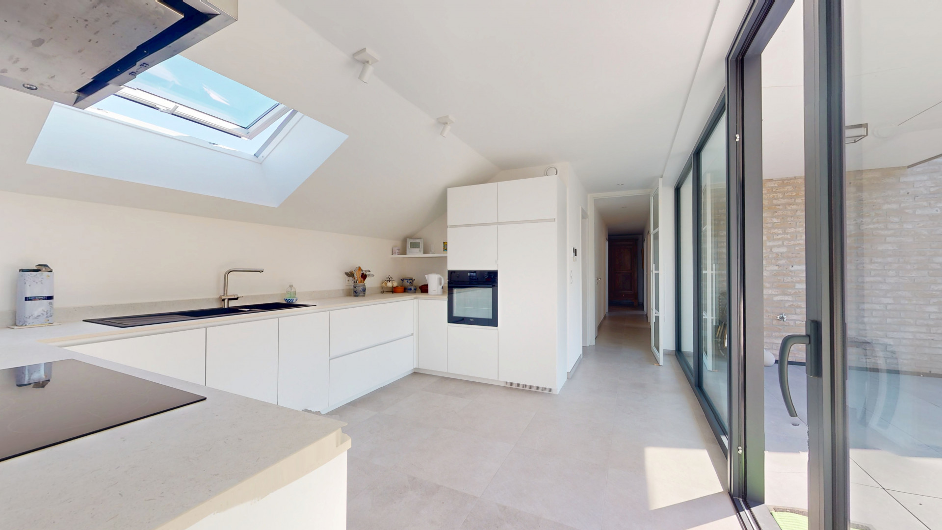 Galerie de Magnifique Penthouse neuf