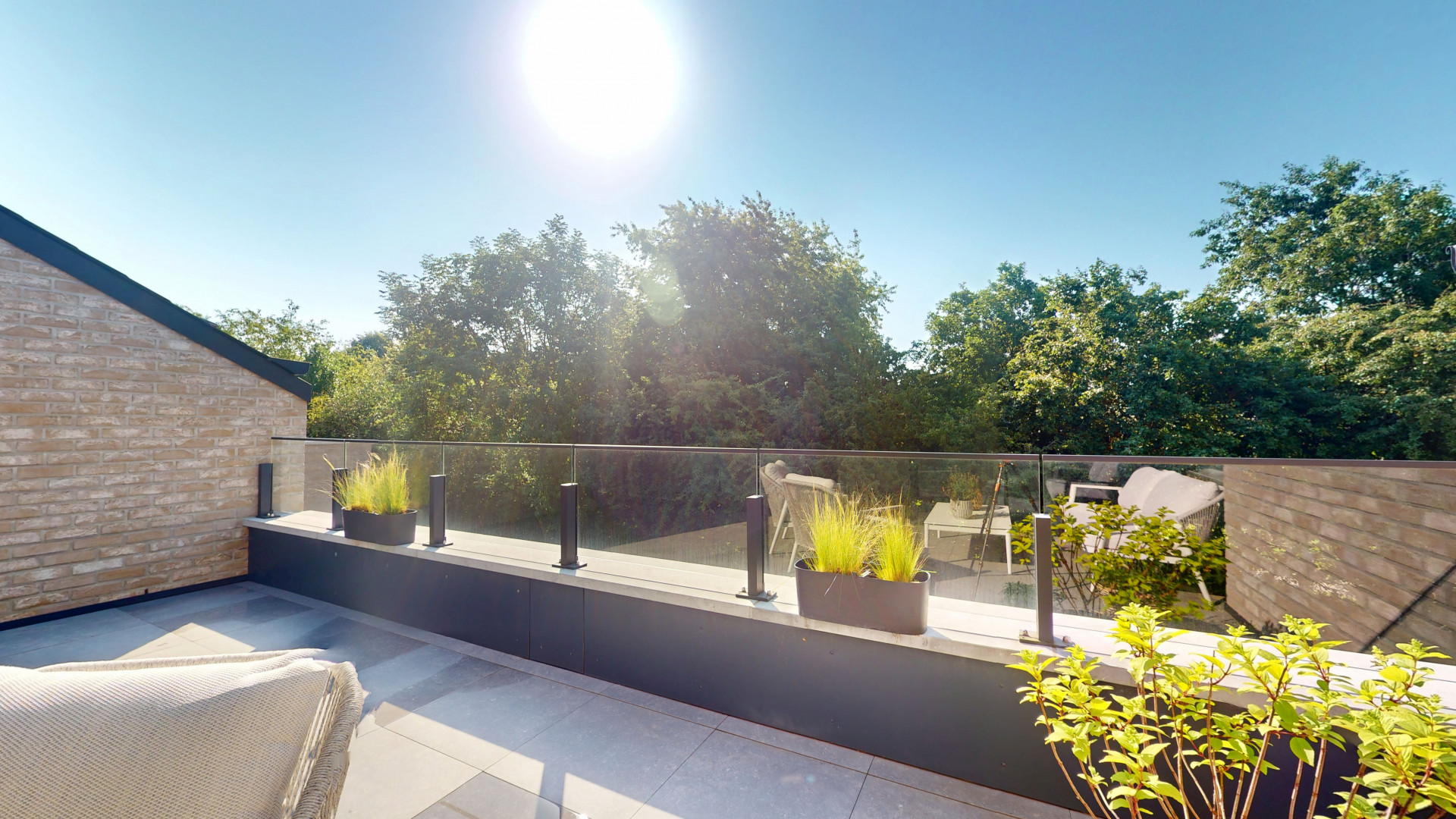 Galerie de Magnifique Penthouse neuf