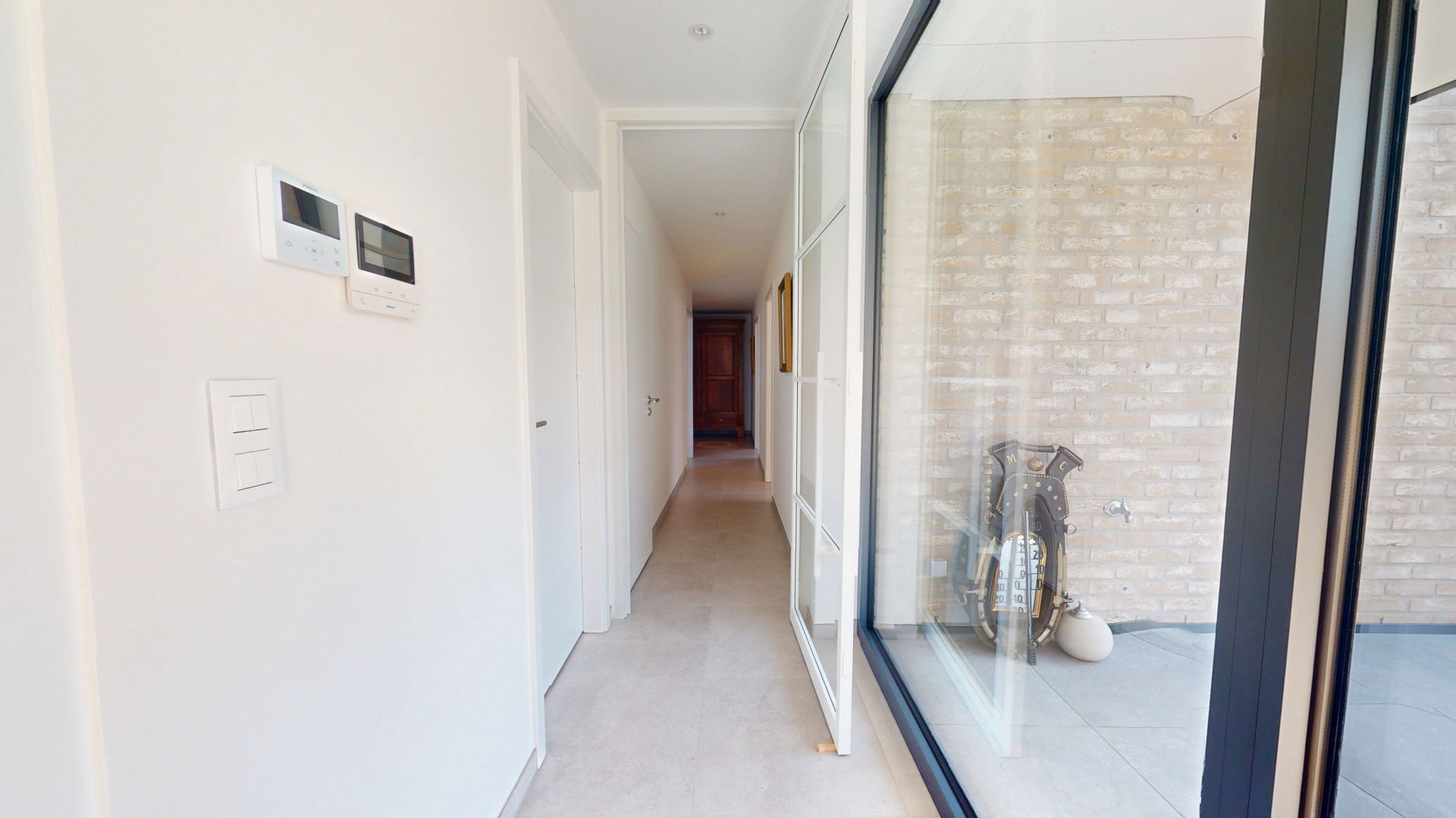 Galerie de Magnifique Penthouse neuf